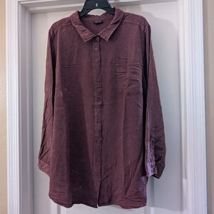 Button-Up Long Sleeve Shirt in Acid Wash Burgundy Torrid Size 5